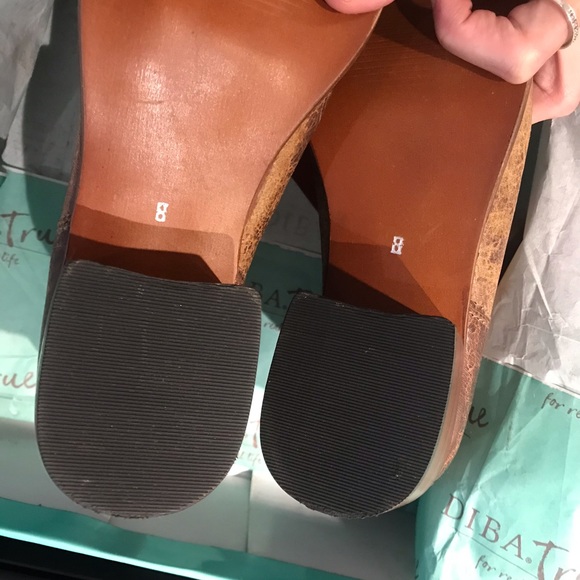 Diba West Haven Distressed Bootie - Picture 5 of 5